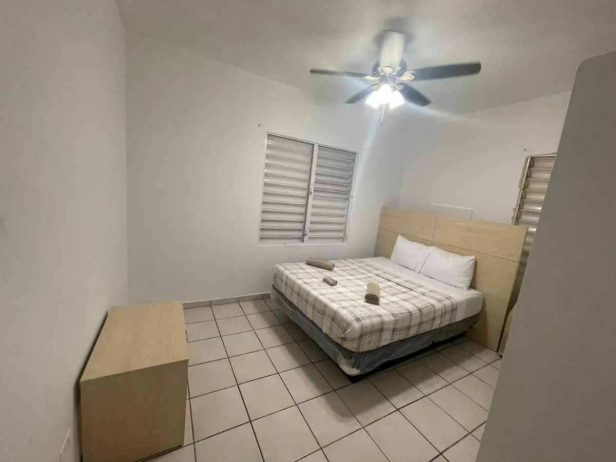 New Updated 2 Bedroom Apartment In Bayamon, Puerto Rico  巴阿蒙