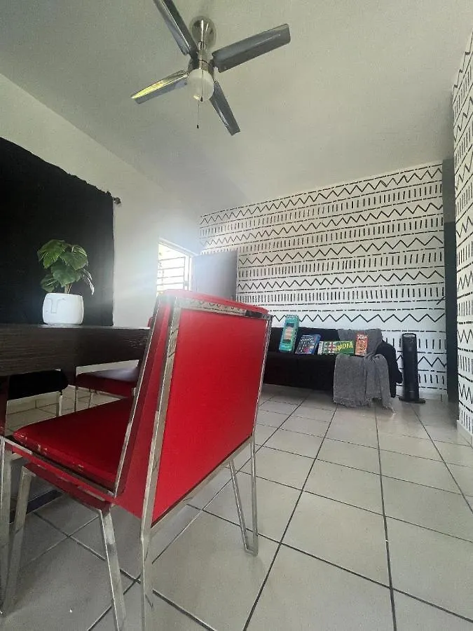 New Updated 2 Bedroom Apartment In Bayamon, Puerto Rico  巴阿蒙