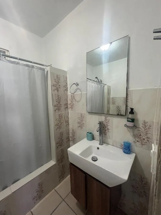 New Updated 2 Bedroom Apartment In Bayamon, Puerto Rico 波多黎各