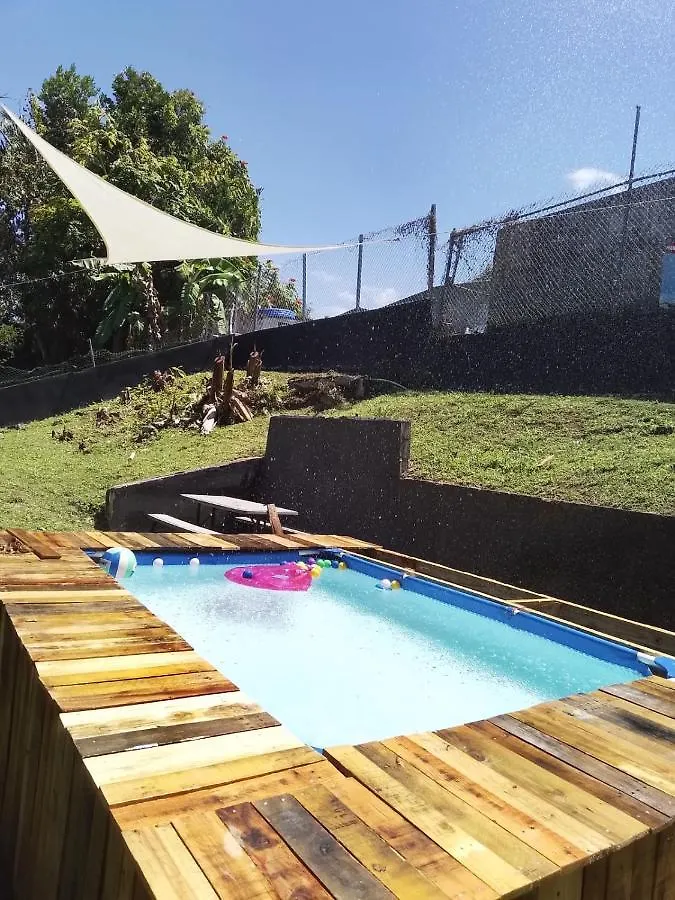 New Updated 2 Bedroom Apartment In Bayamon, Puerto Rico